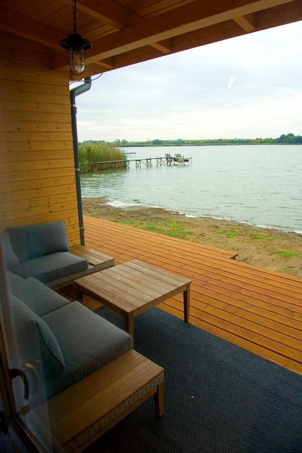 Halfarock Vizi-Erdei Apartmanhaz Levelek ภายนอก รูปภาพ