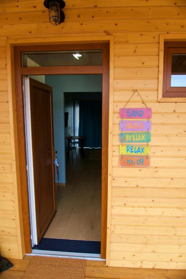 Halfarock Vizi-Erdei Apartmanhaz Levelek ภายนอก รูปภาพ